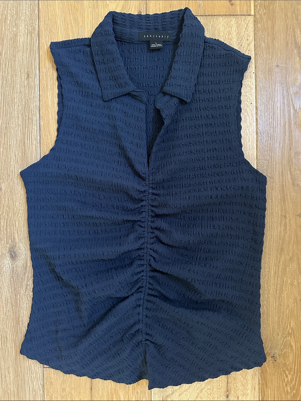 NWOT Sanctuary Sleeveless Blouse Navy size L - Picture 1 of 5
